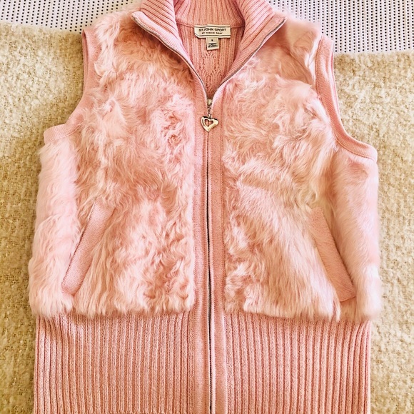 ST.JO Jackets & Blazers - St John Sport by Marie Gray Blush Pink Lamb Fur Vest Y2K Pastel Vintage vest
